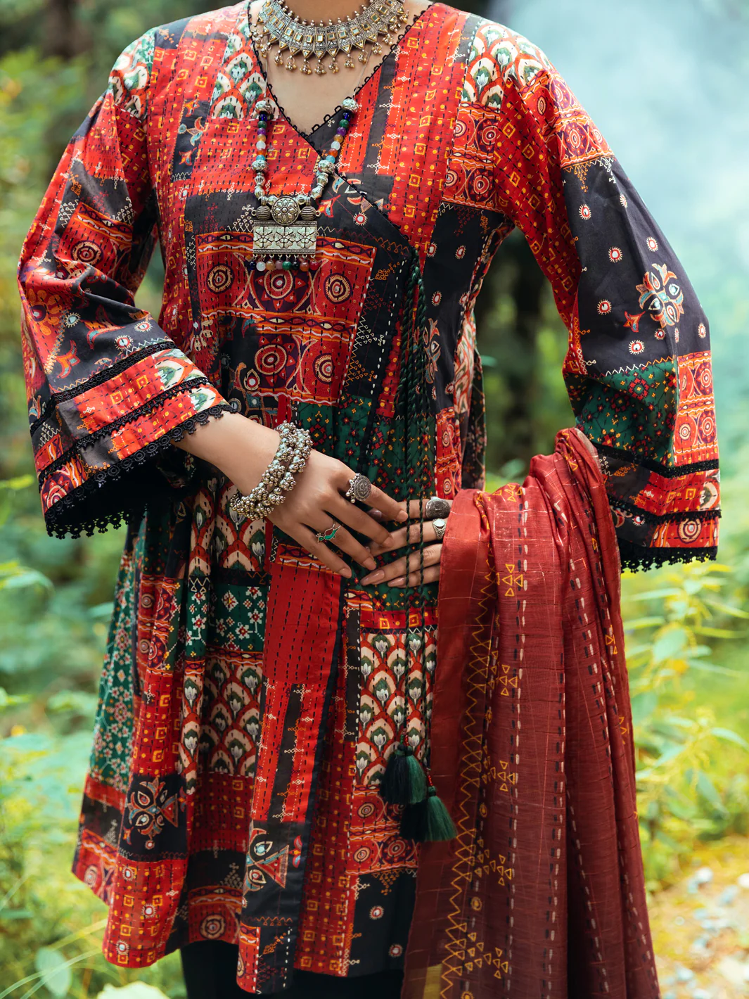 Red Cambric 3 Piece Stitched - AWP-3PS-547 - Image 4