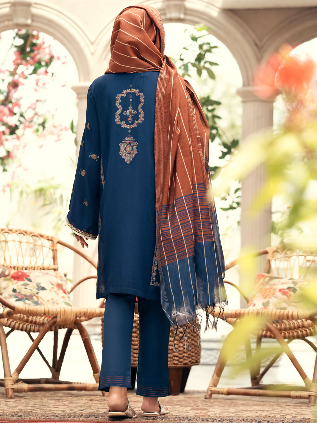 Navy Blue Jacquard 3 Piece Stitched - AWP-3PS-558 - Image 2