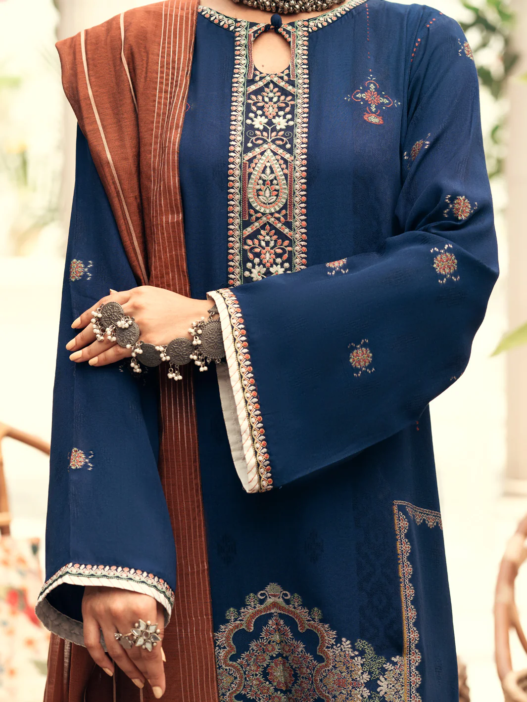 Navy Blue Jacquard 3 Piece Stitched - AWP-3PS-558 - Image 3