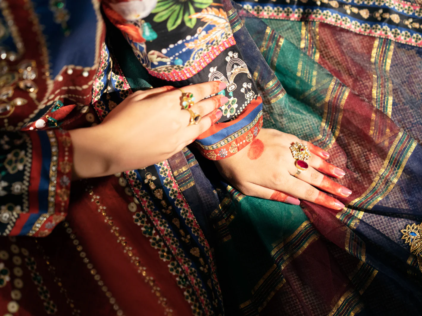 Maroon Cotton Silk 3 Piece Stitched - AWP-3PS-565 - Image 4