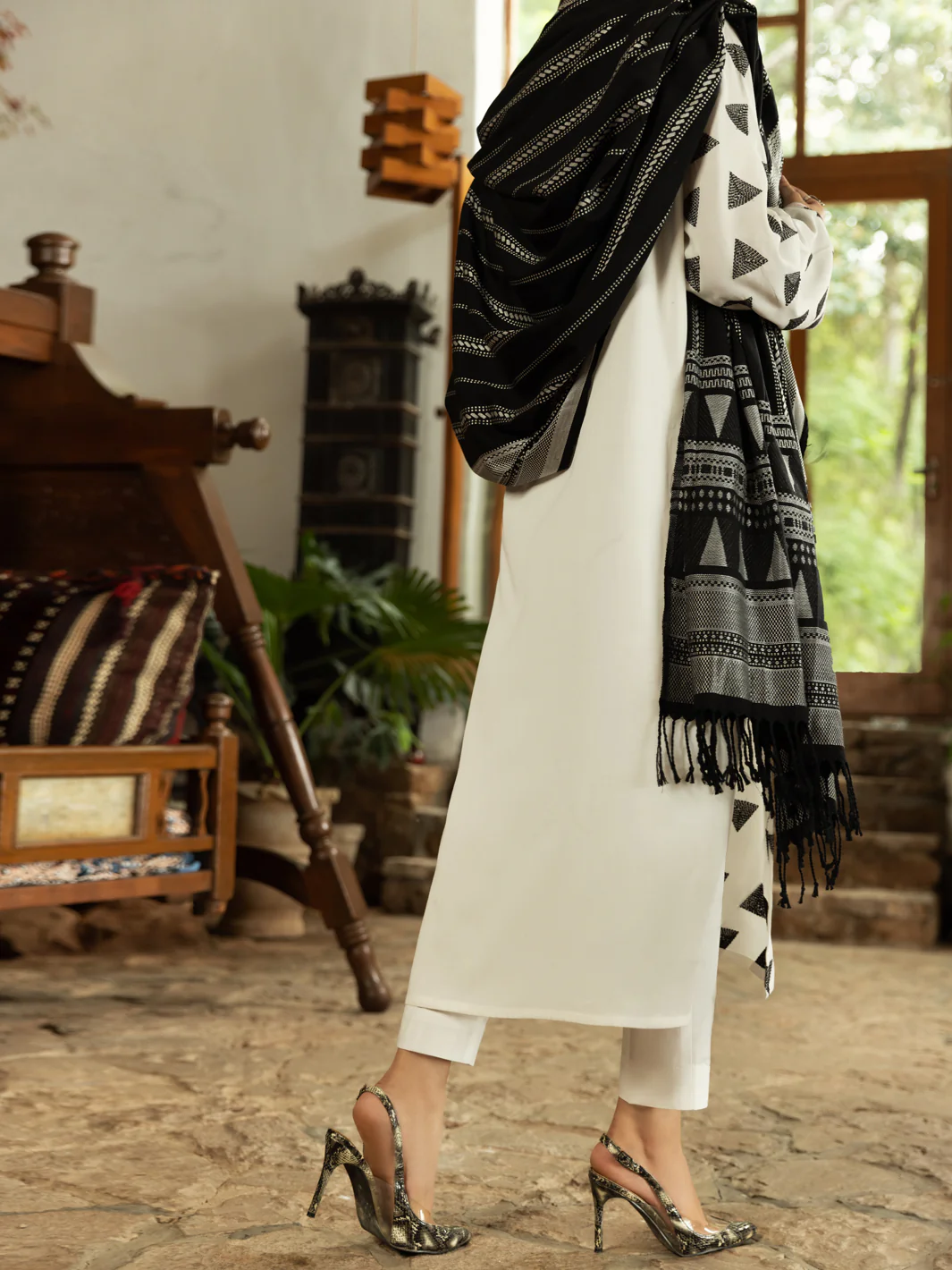 White Twill Viscose 3 Piece Unstitched - AWP-3PS-571 - Image 2