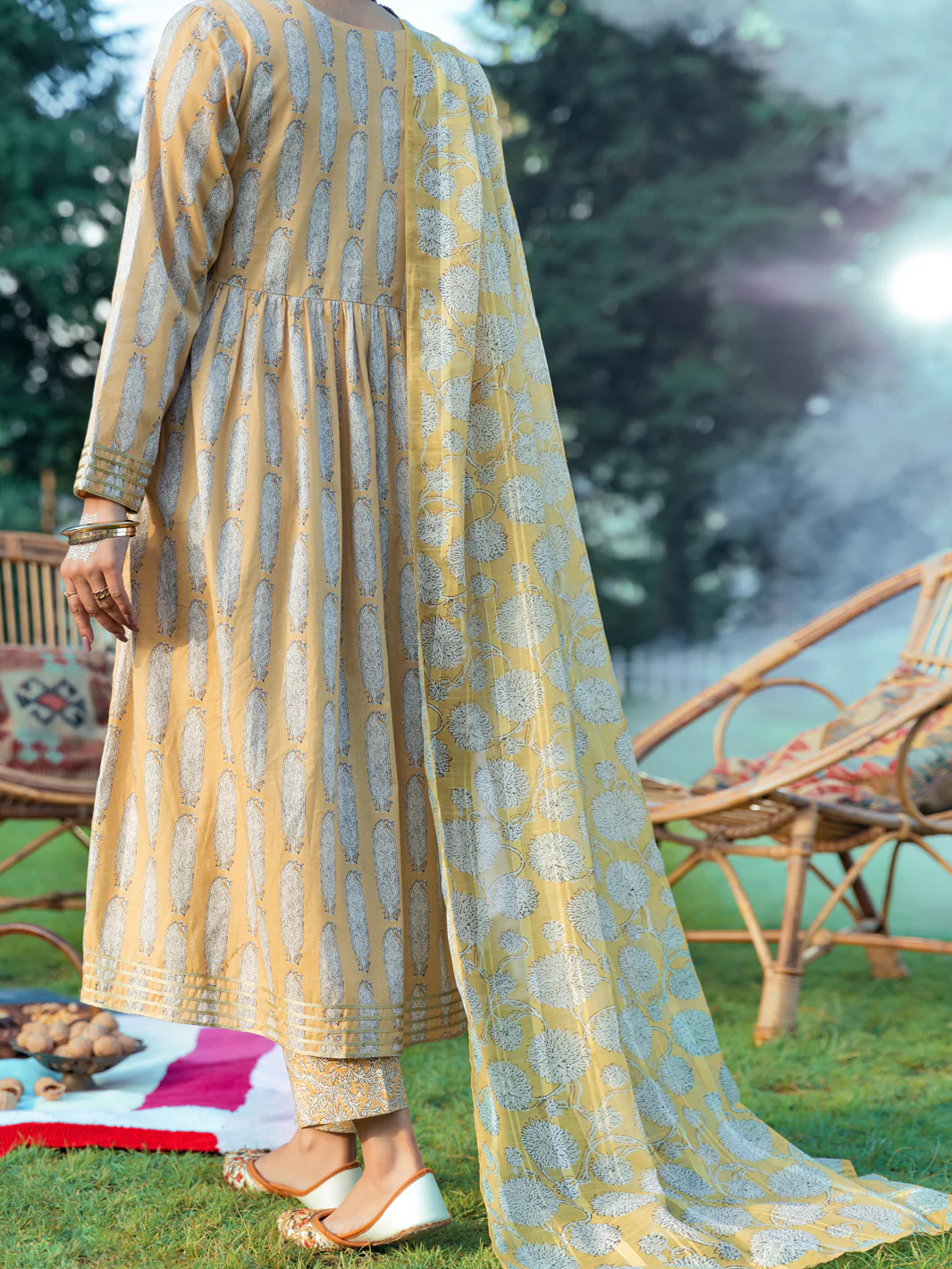 Yellow Cambric 3 Piece Stitched - AWP-3PS-573 - Image 2