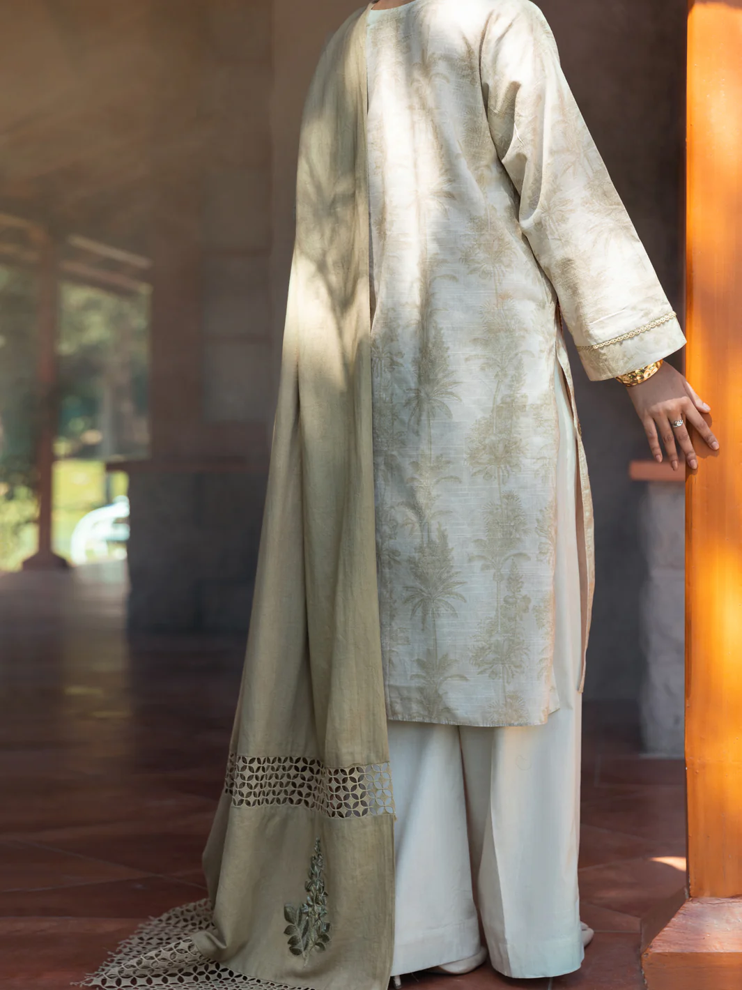 Beige Khaddar 3 Piece Stitched - AWP-3PS-582 - Image 2
