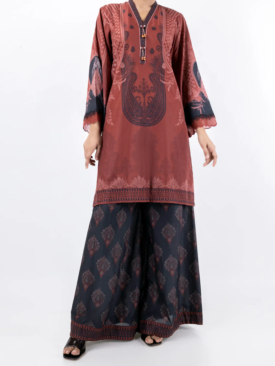 Maroon Cambric 3Pc Stitched - AWP-3PS-691