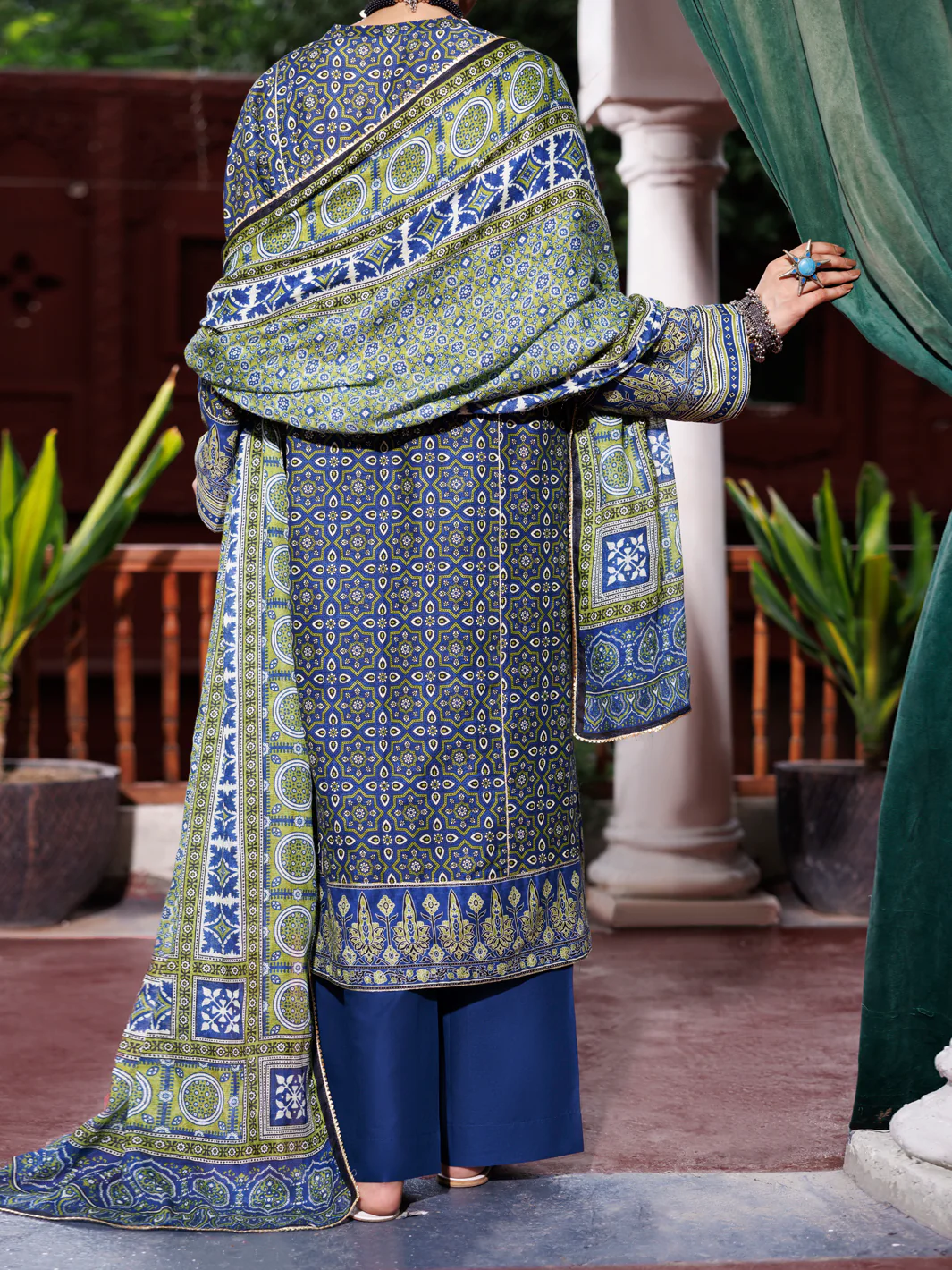 Blue Cambric 3Pc Stitched - AWP-3PS-738A - Image 2