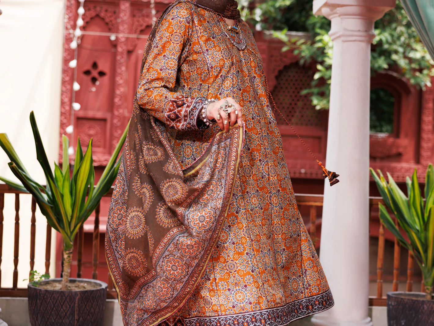Brown Cambric 3Pc Stitched - AWP-3PS-739A - Image 4