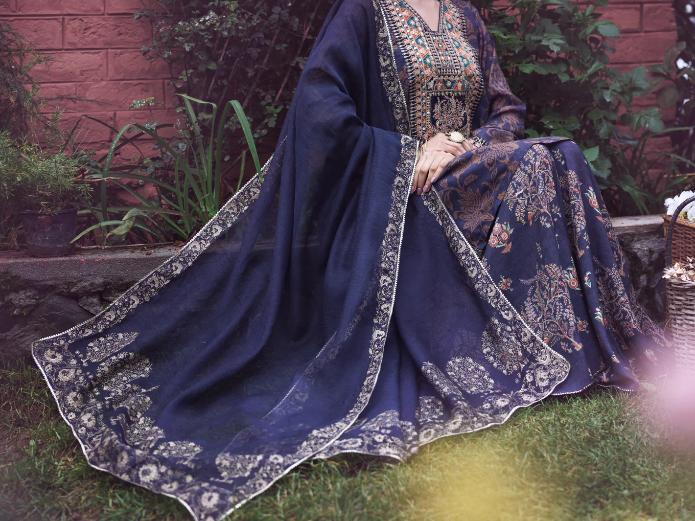 Navy Blue Poly-Raw Silk 3Pc Stitched - AWP-3PS-755 - Image 3