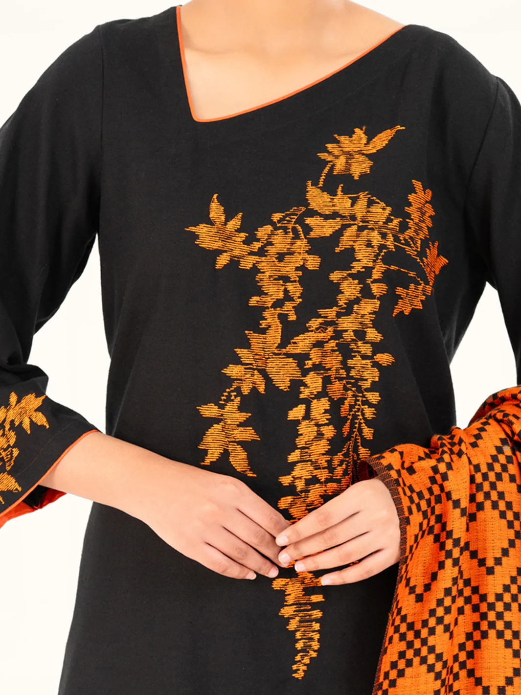Black Light Khaddar 3Pc Stitched - AWP-3PS-771 - Image 5