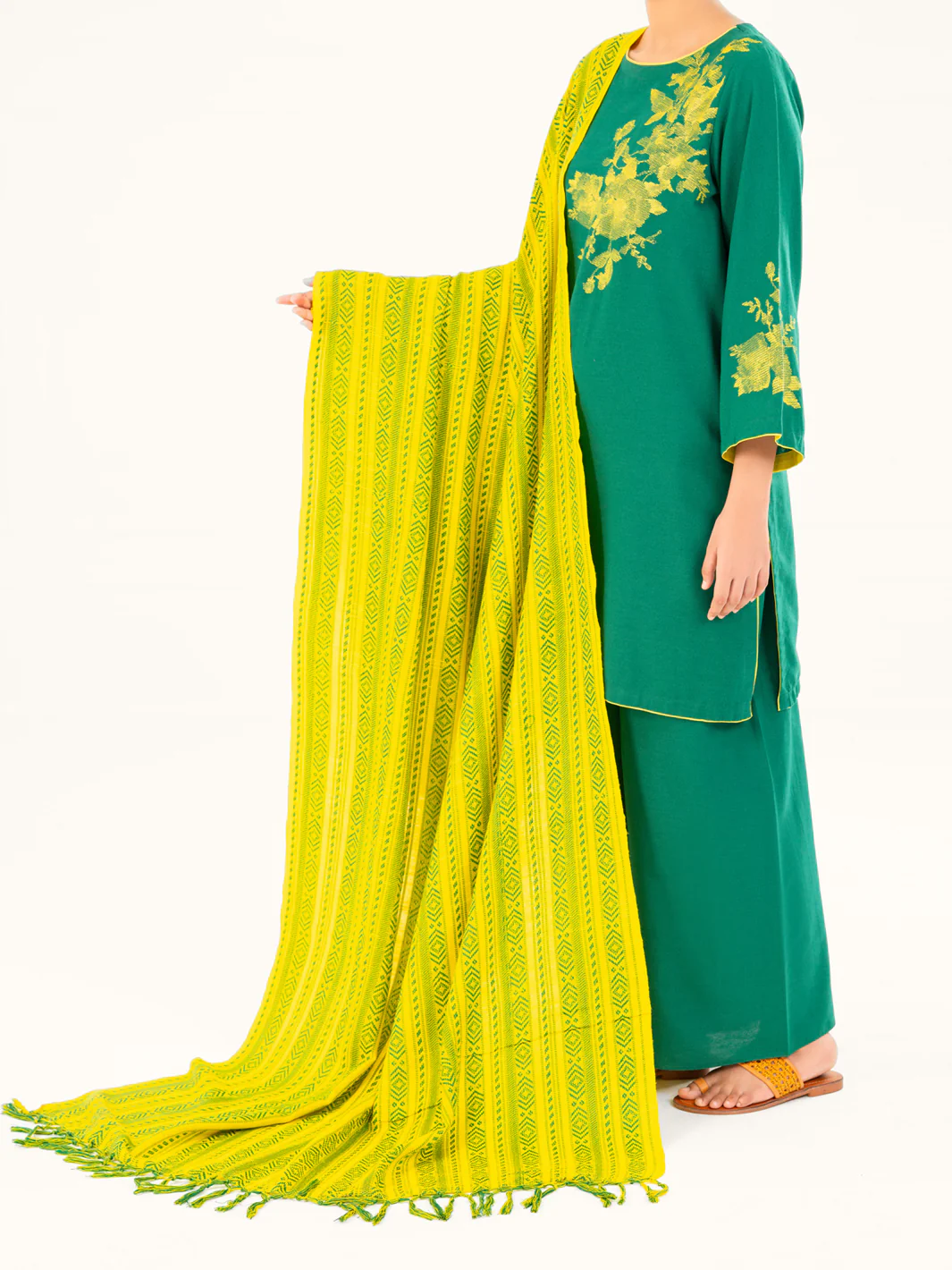 Green Light Khaddar 3Pc Stitched - AWP-3PS-772 - Image 7