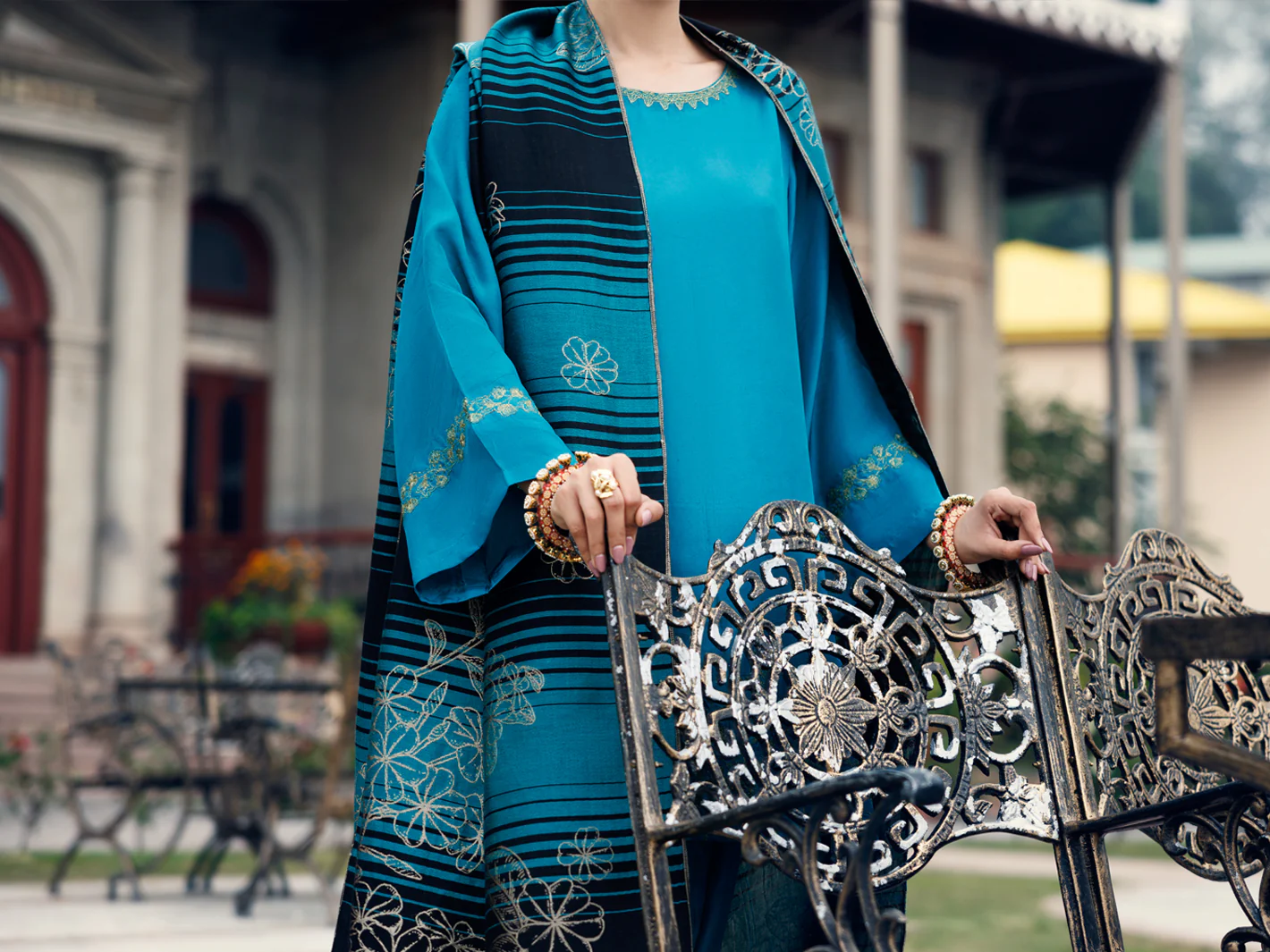 Turquoise Taffeta Silk 3Pc Stitched - AWP-3PS-776 - Image 3