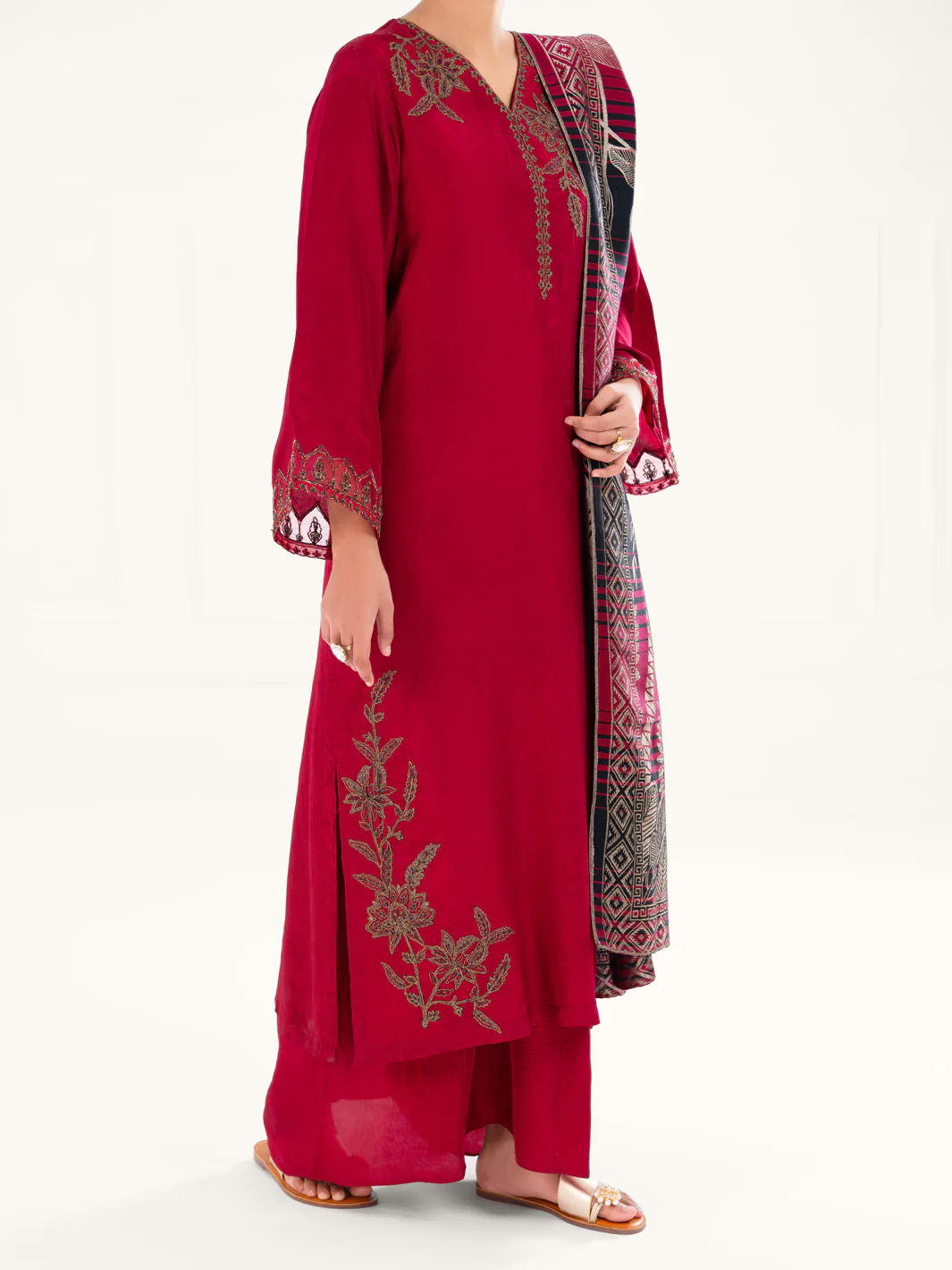 Red Taffeta Silk 3Pc Stitched - AWP-3PS-778 - Image 7