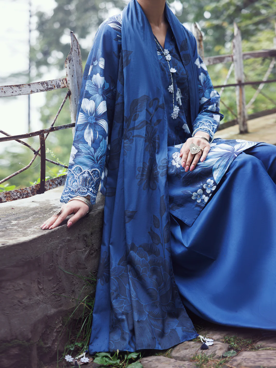 Blue Cambric 3Pc Unstitched - AWP-3PS-790 - Image 2