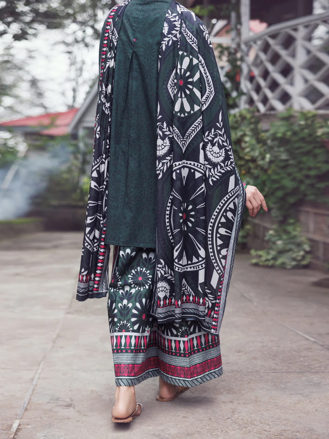 Charcoal Lawn 3Pc Stitched - AWP-3PS-860 - Image 2