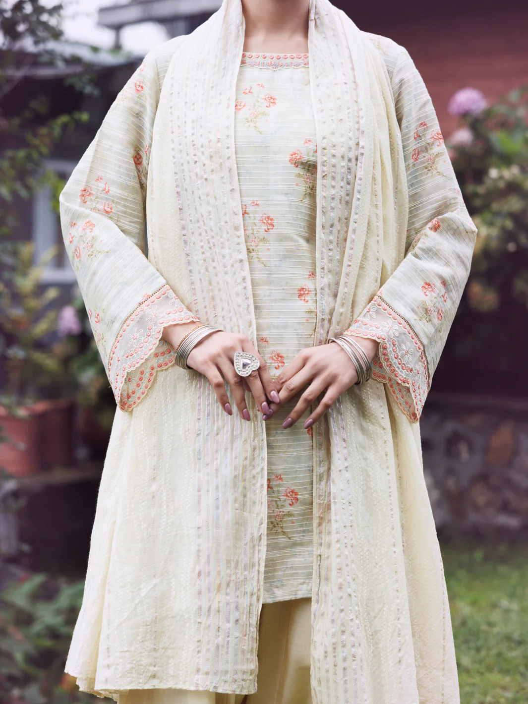 Cream Dobby 3Pc Stitched - AWP-3PS-878 - Image 3