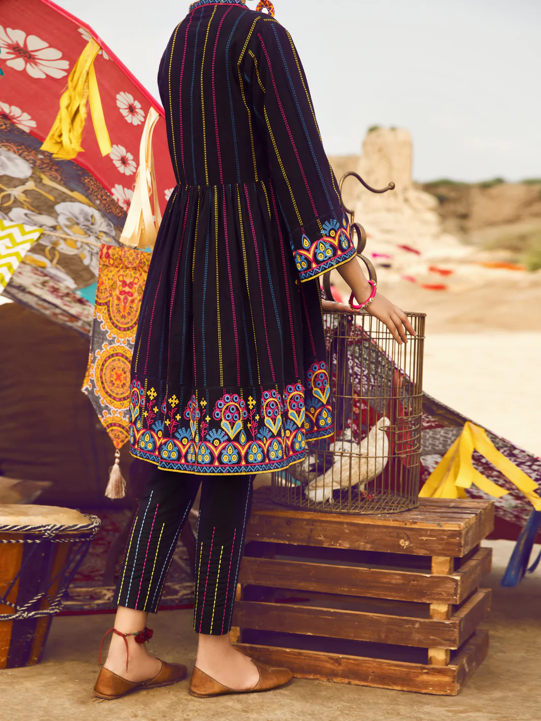 Black Yarn Dyed Tunic - AWP-LK-315A - Image 2