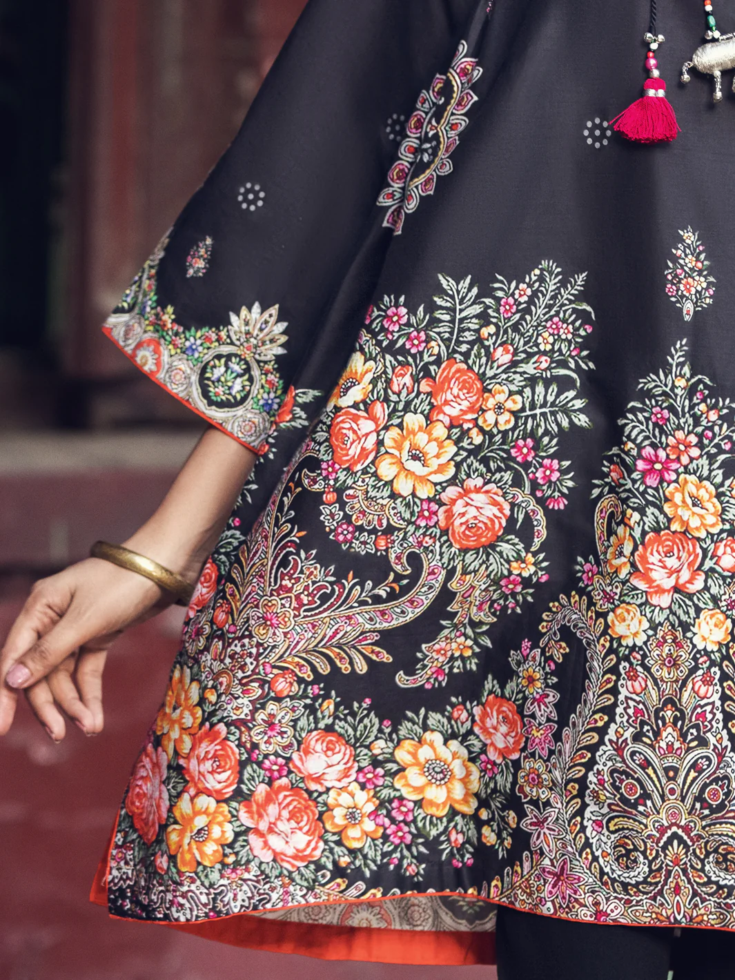 Black Cambric Tunic - AWP-LK-372 - Image 3