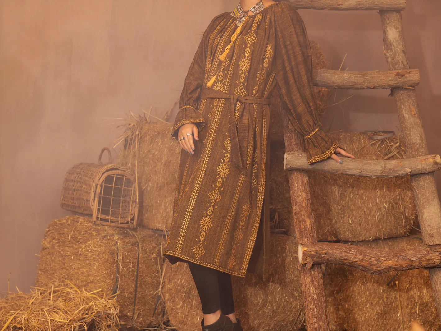 Brass Yarn-Dyed Two Tone Tunic - AWP-LK-480 - Image 4