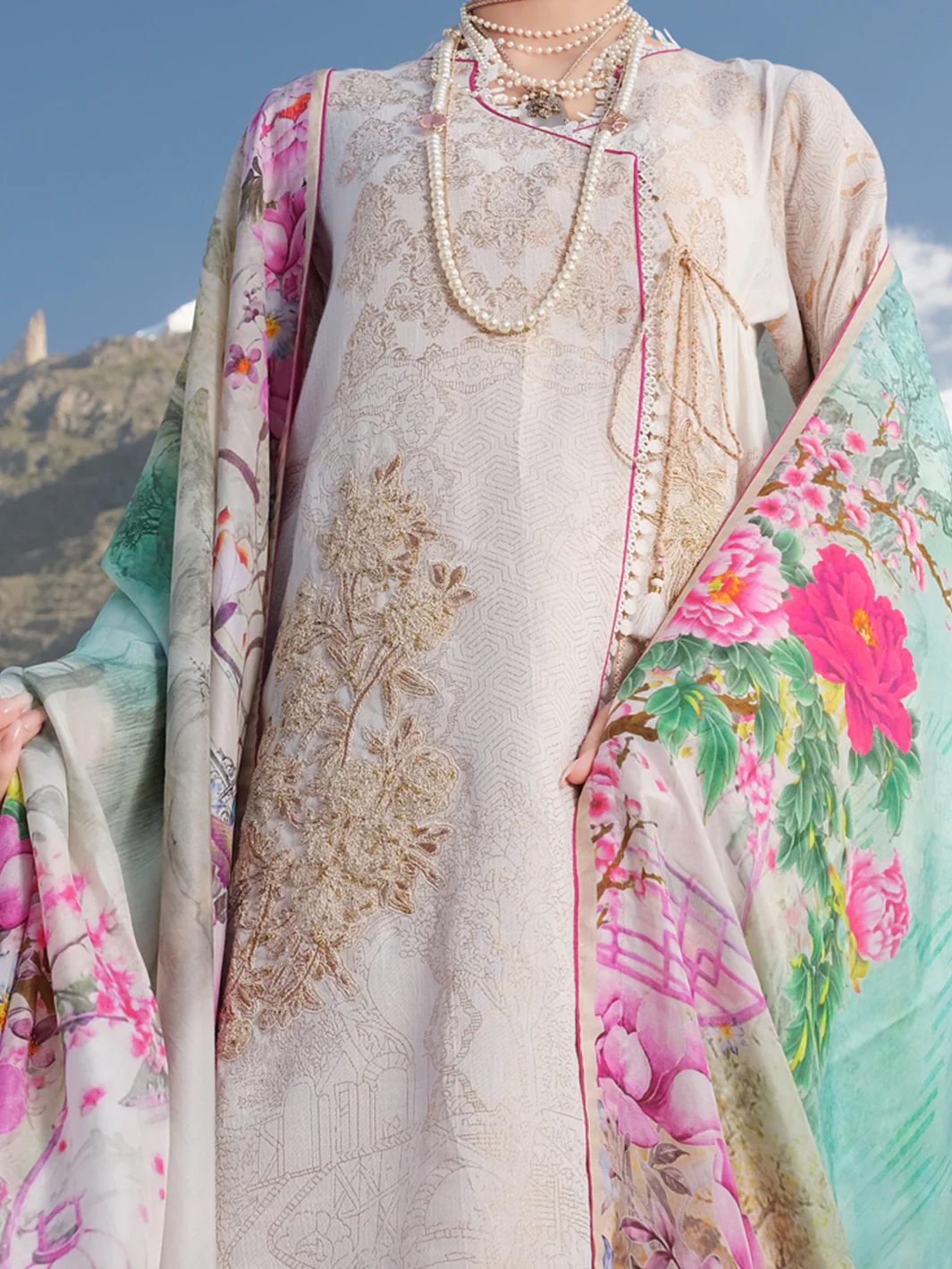 Beige Jacquard 3 Piece Stitched - AWP-219 - Image 2