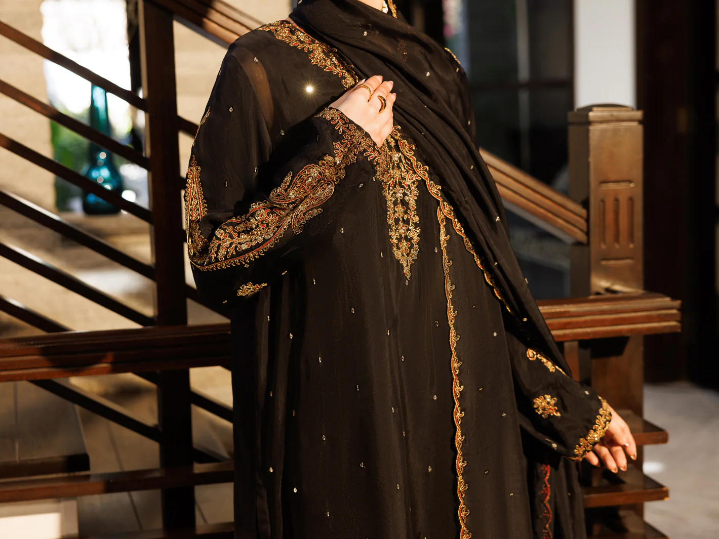 Black Amore Silk Formal Stitched 3Pc - AL-3PS-LS-621 - Image 5