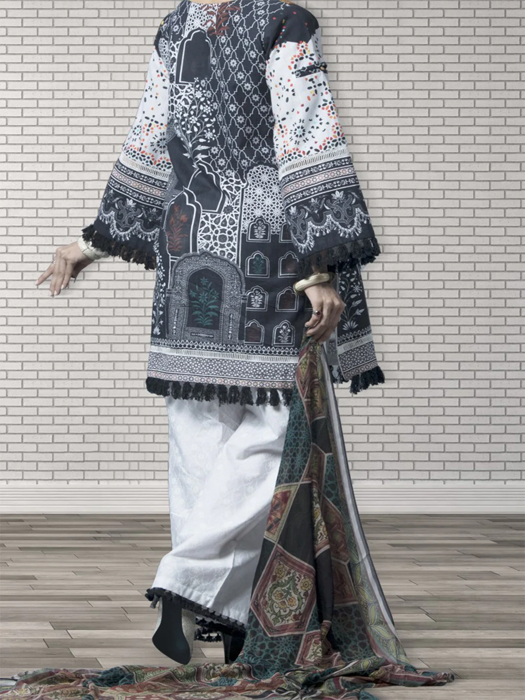 Black Khaddar 3 Piece Stitched - AWP-175 - Image 3