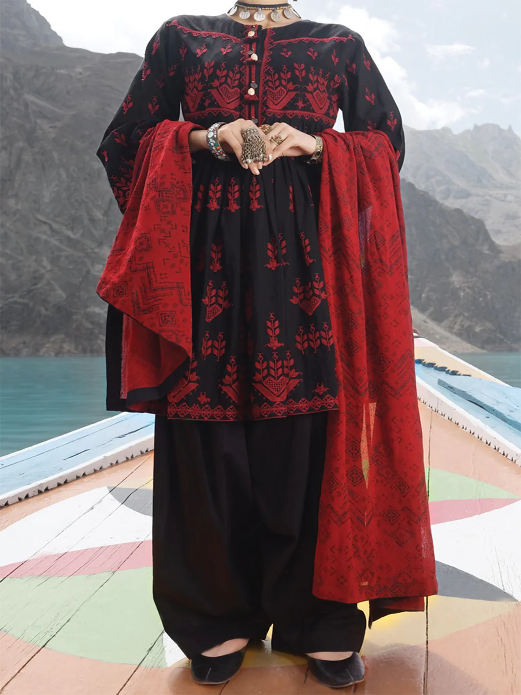Black Khaddar 3 Piece Stitched - AWP-226