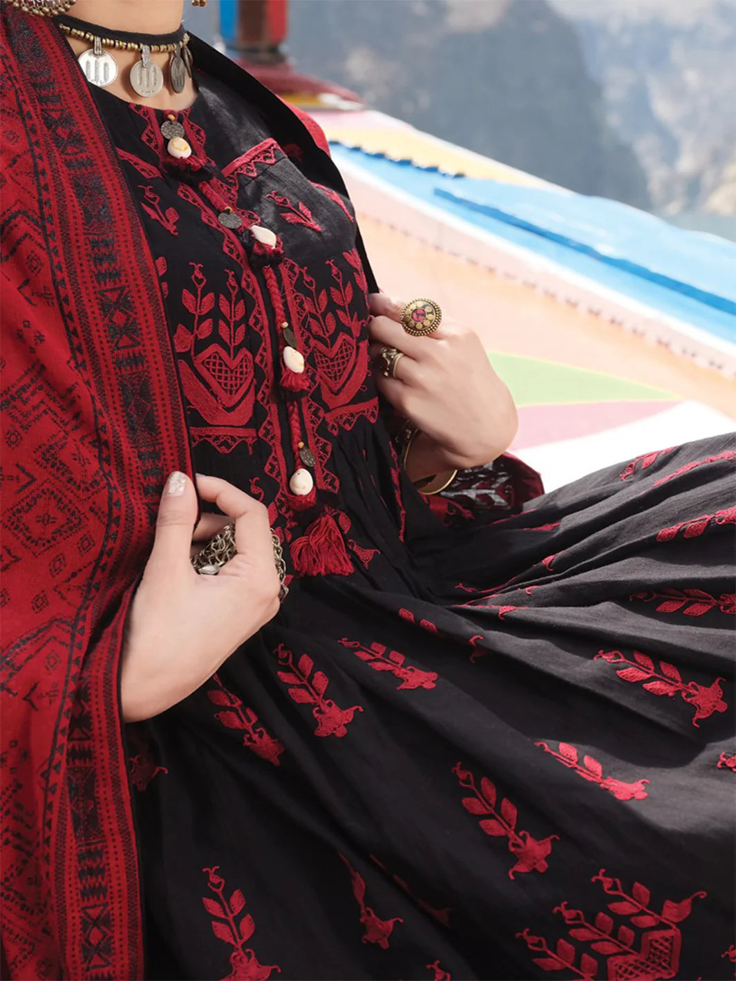 Black Khaddar 3 Piece Stitched - AWP-226 - Image 3