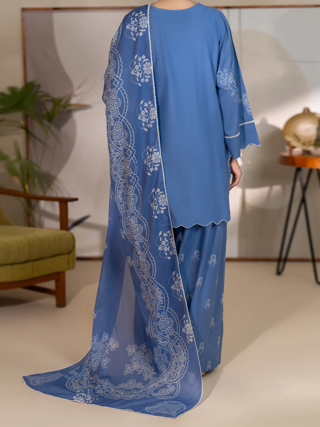 Blue Dyed Lawn Unstitched 3Pc - ALP-3PS-2689 - Image 3