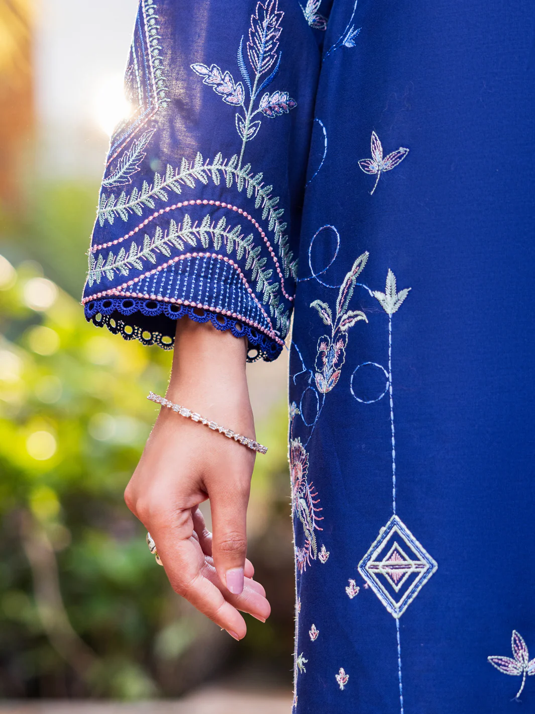 Blue Lawn Dyed Stitched 3PC - ALP-3PS-2626 - Image 4