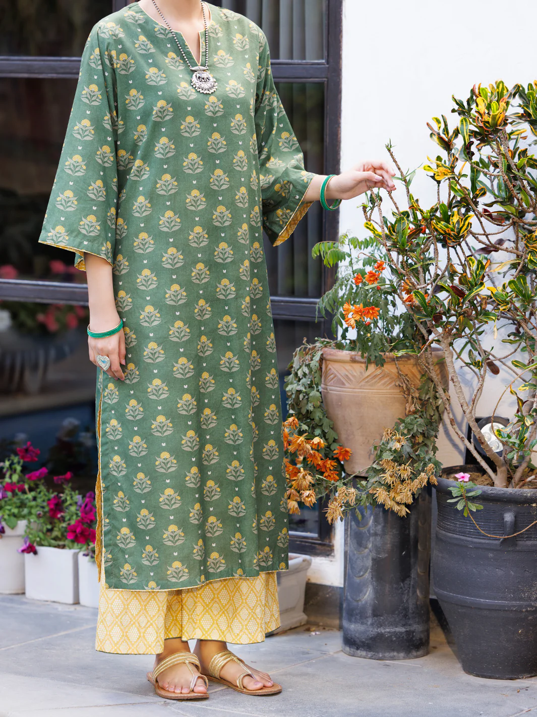 Green Lawn Co-Ord Set - ALP-2PS-SLKS-2763