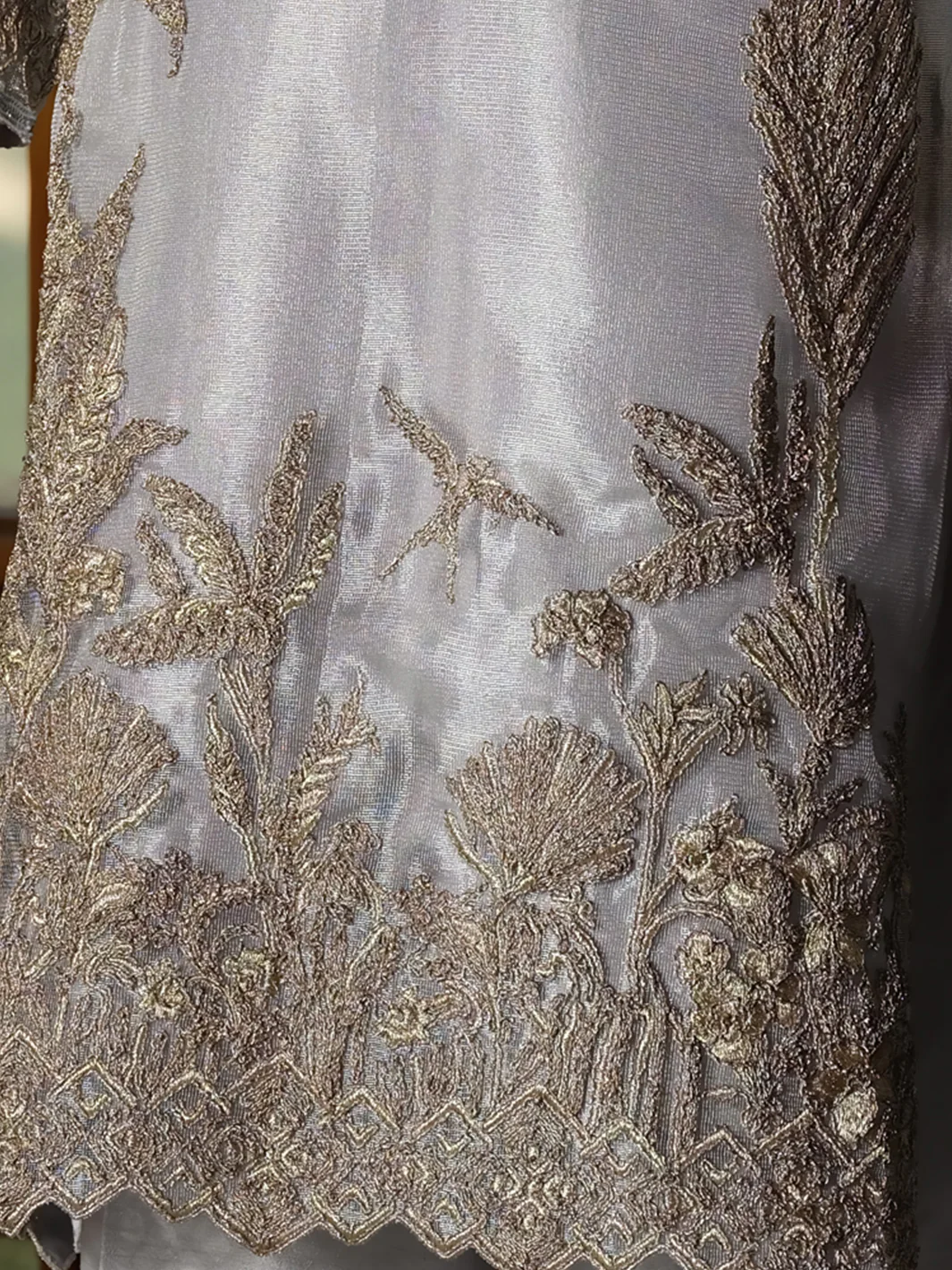 Grey Khaddi Net 2 Piece Formal Suit - LS-277 - Image 3