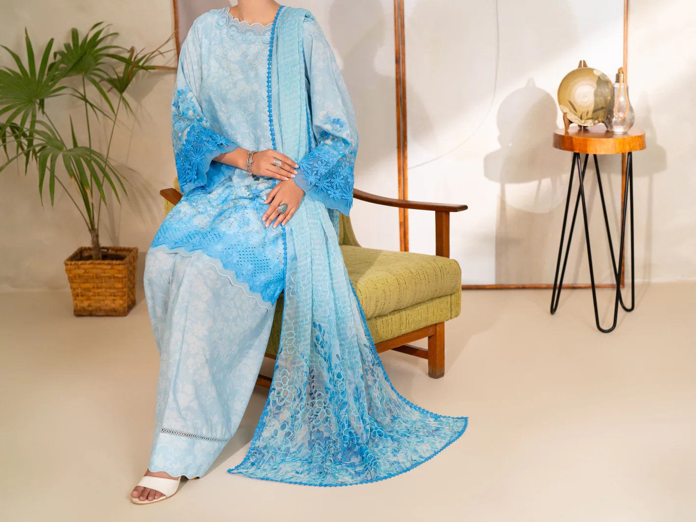 Ice Blue Silk Lawn Unstitched 3PC - ALP-3PS-2415 - Image 6