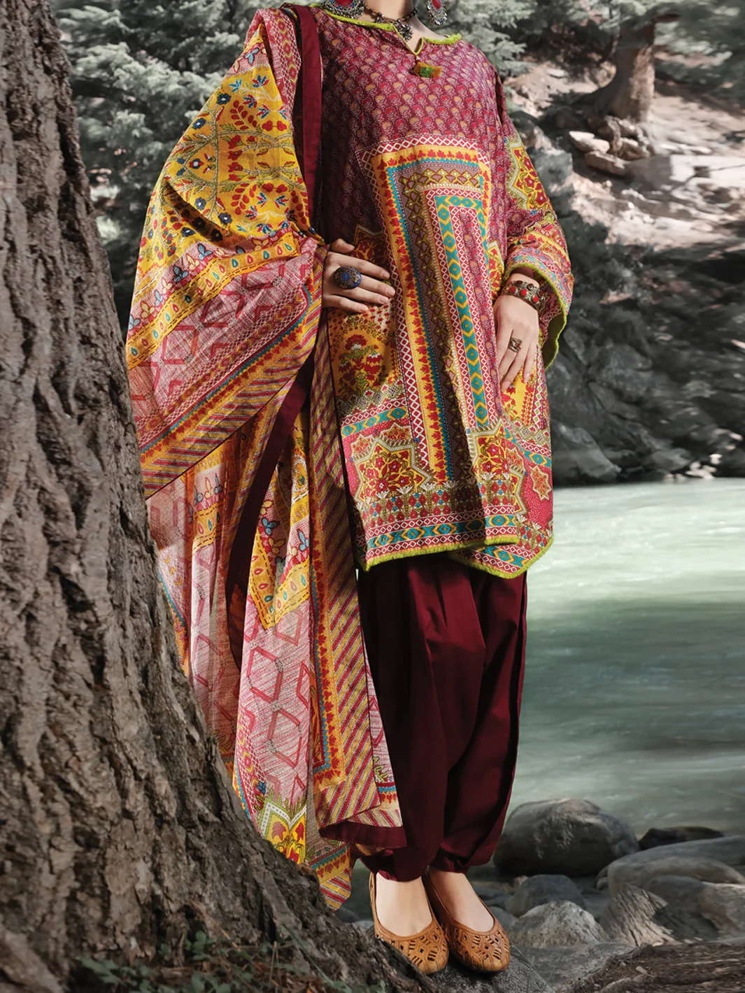 Maroon Cambric 3 Piece Unstitched - AWP-253