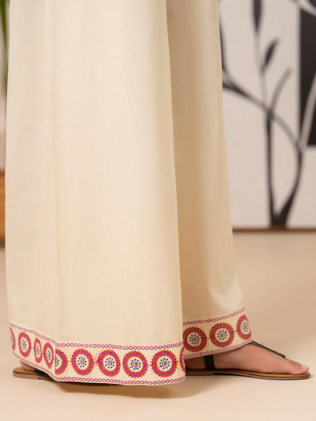 Off White Cotton Cambric Trouser - AL-T-837 - Image 2