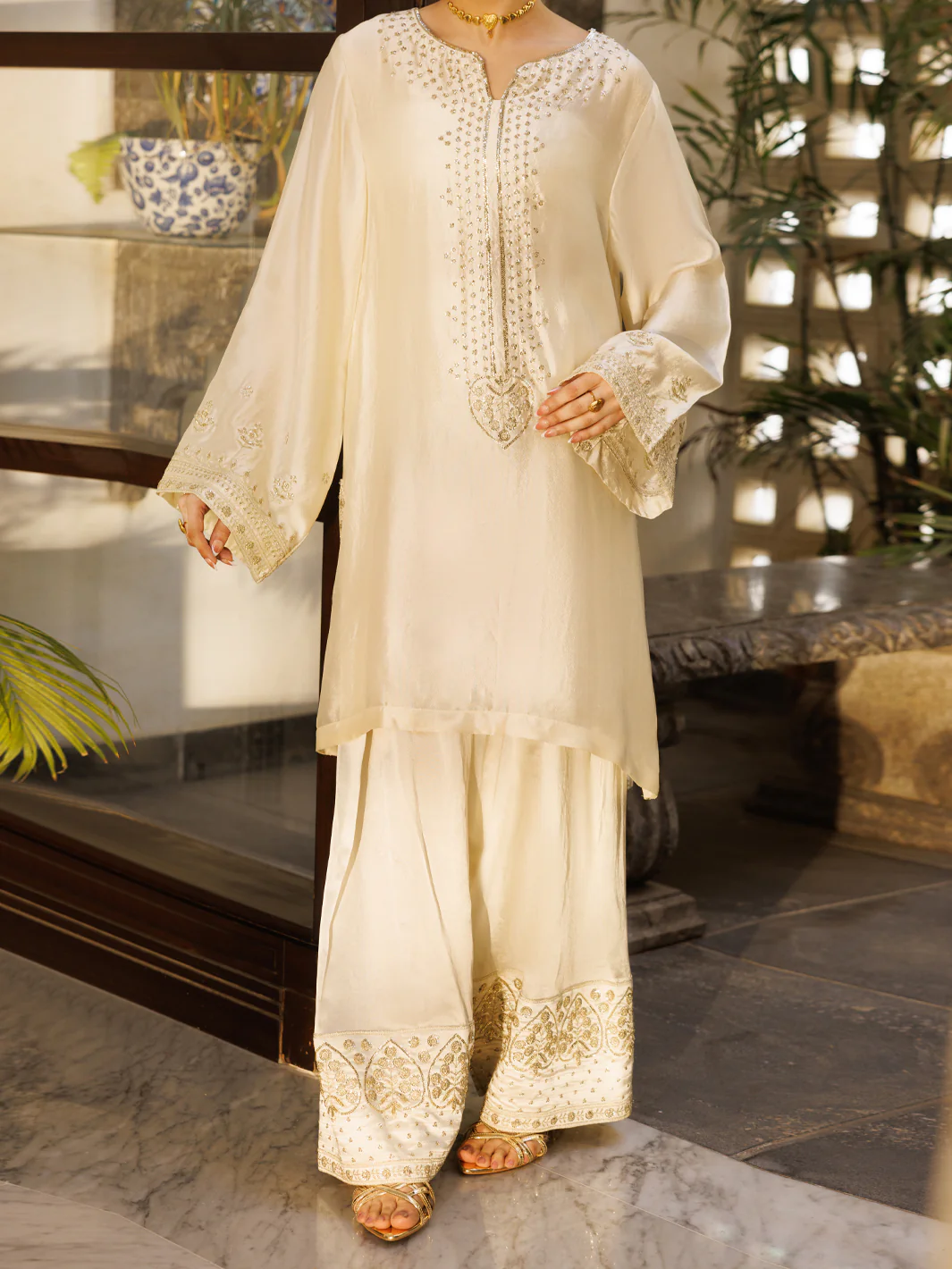 Off White Sheesha Silk Formal 3Pc Stitched - AL-3PS-LS-619 - Image 4