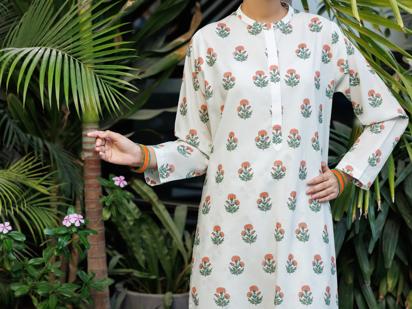 Off White Lawn Co-Ord Set - ALP-2PS-SLKS-2770 - Image 5