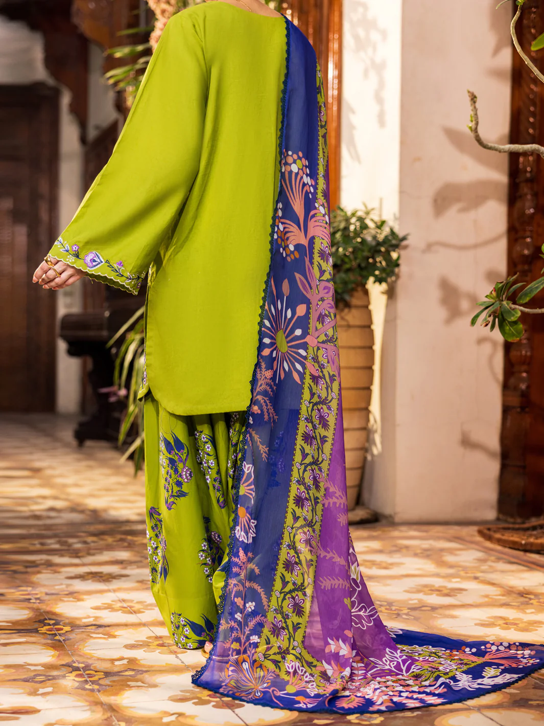 Parrot Green Cotton 3Pc Stitched - ALP-3PS-2630 - Image 3