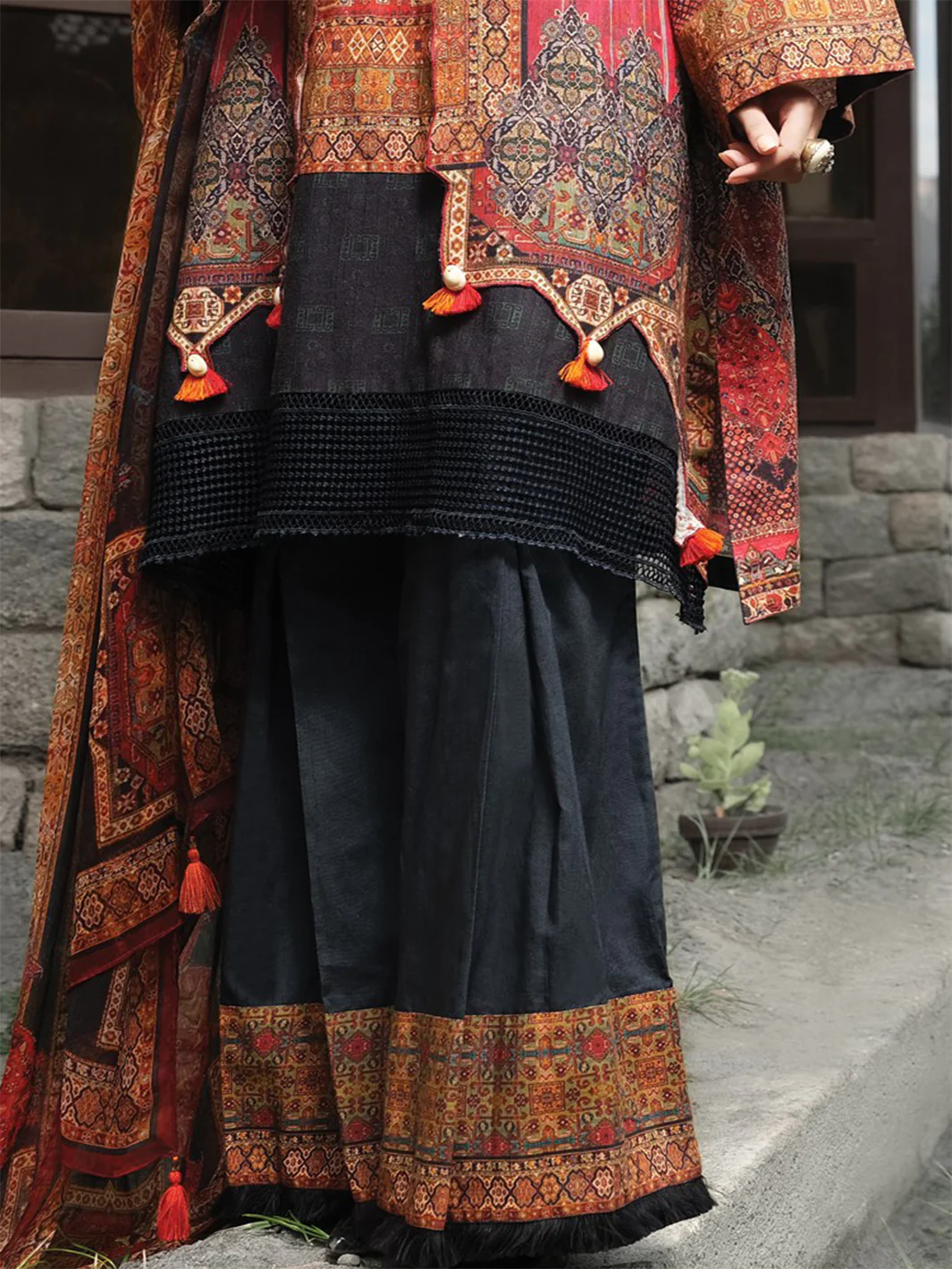 Red Khaddar + Linen 3 Piece Stitched - AWP-210 - Image 2