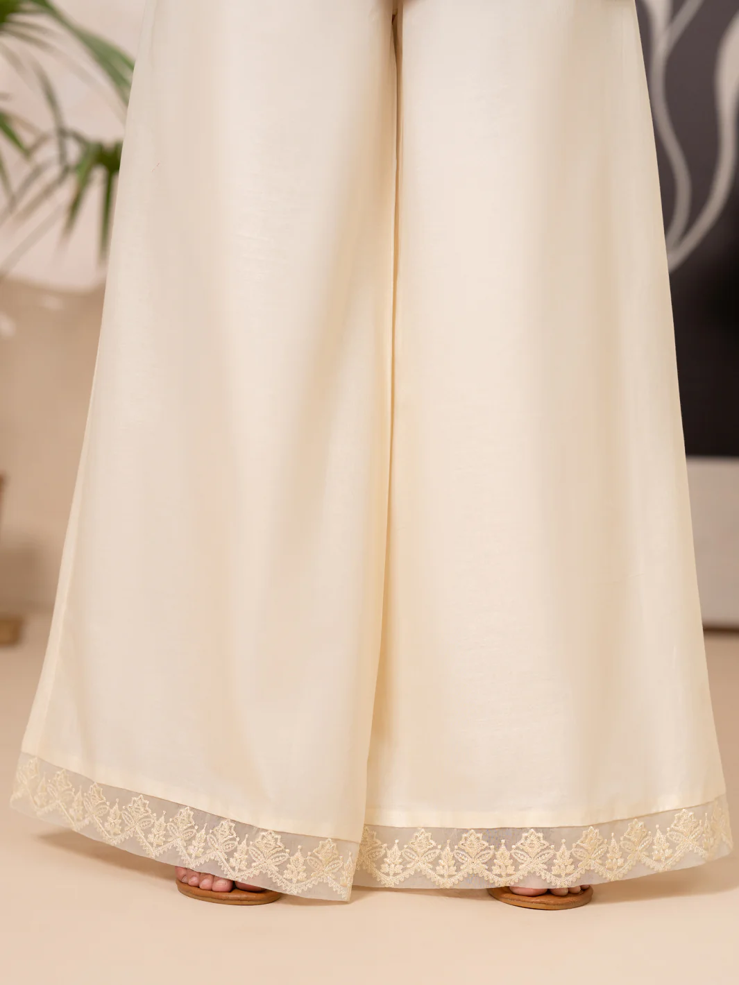 White Cotton Lawn Trouser - AL-T-835